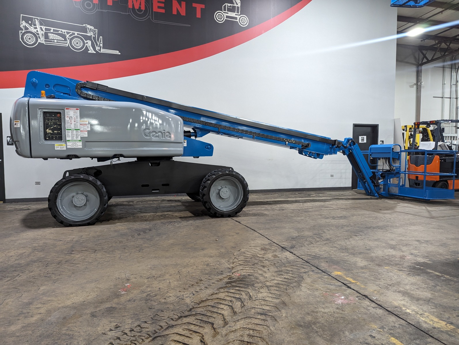 2013 GENIE S65 - 123Forklift