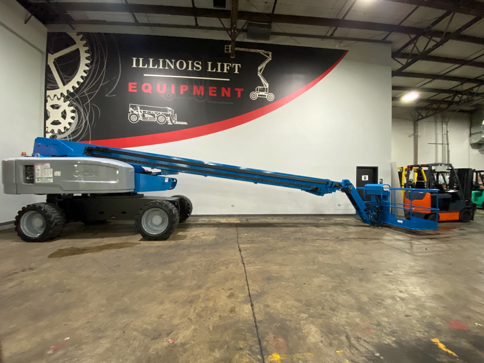 2012 GENIE S85 - 123Forklift