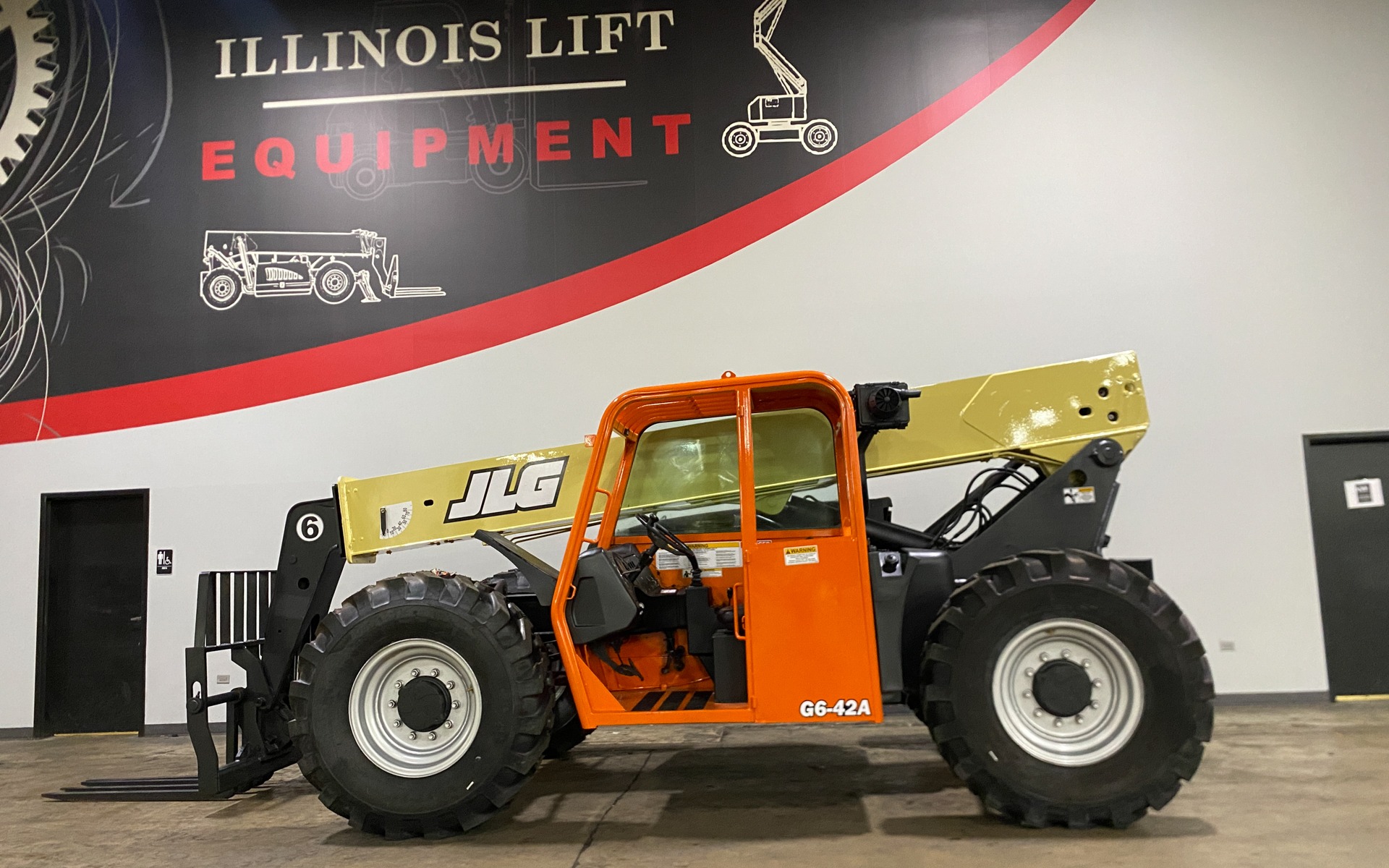 2014 JLG G6-42A