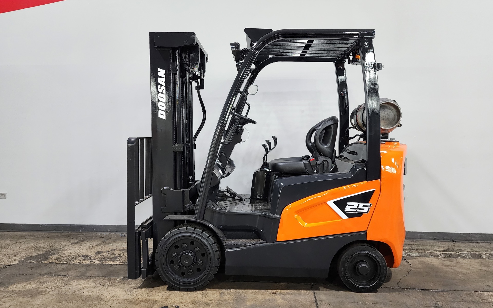 2019 DOOSAN GC25S-9