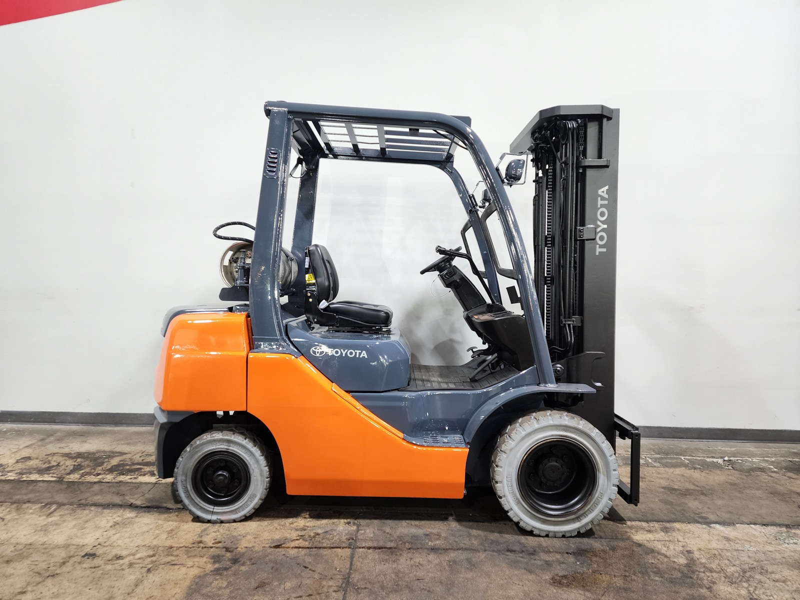 2018 TOYOTA 8FGU25 - 123Forklift