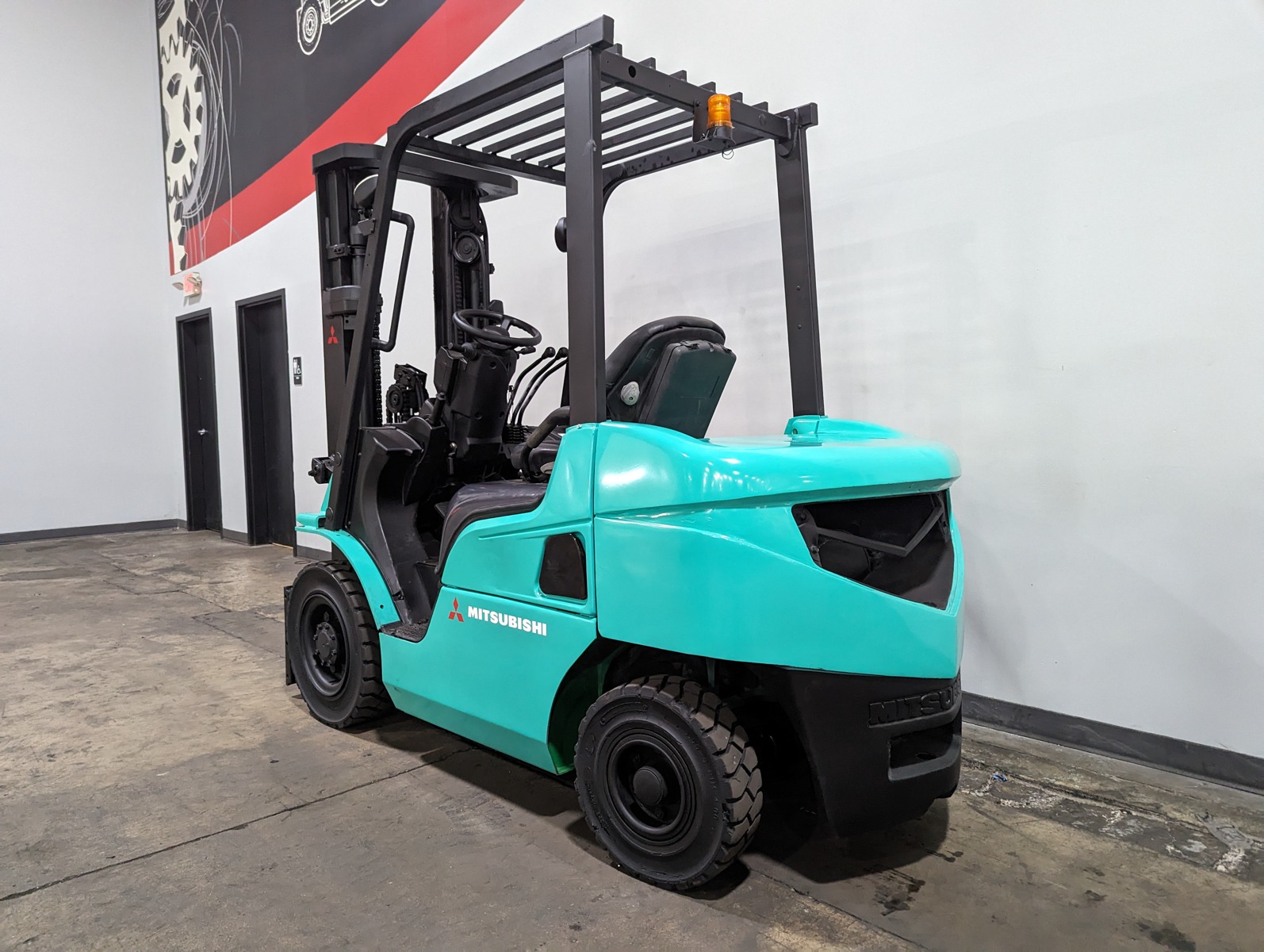 2014 MITSUBISHI FD25N - 123Forklift