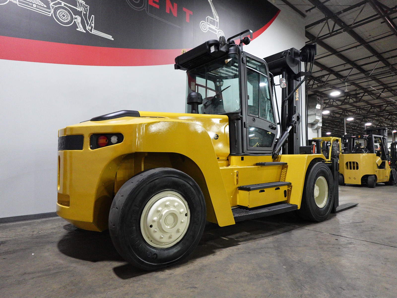 2018 YALE GDP300 - 123Forklift