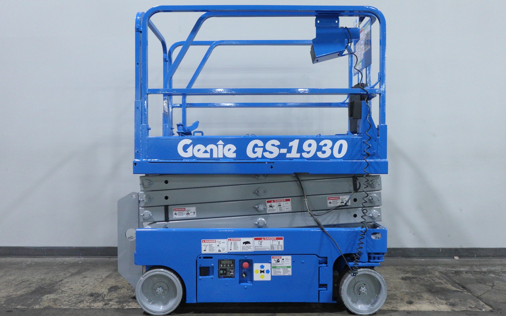 2014 GENIE GS1930 - 123Forklift
