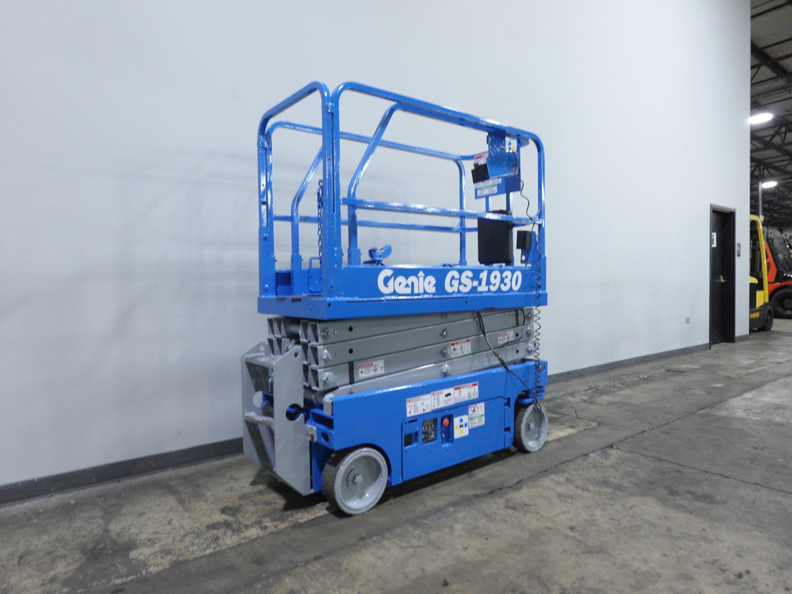 2014 GENIE GS1930 - 123Forklift