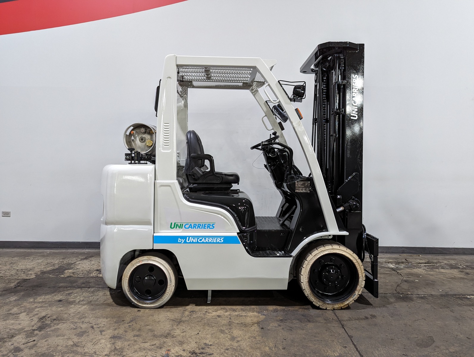 2018 UNICARRIER MCUG1F2F35LV - 123Forklift