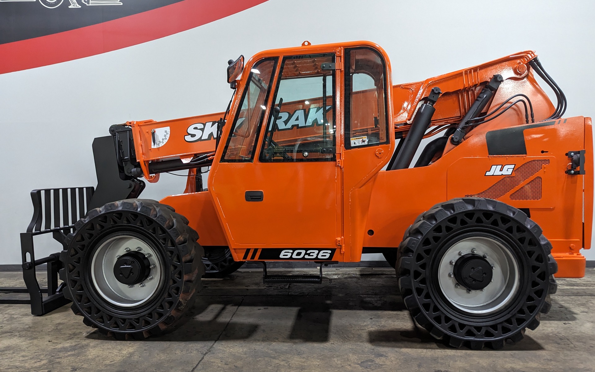 2014 SKYTRAK 6036