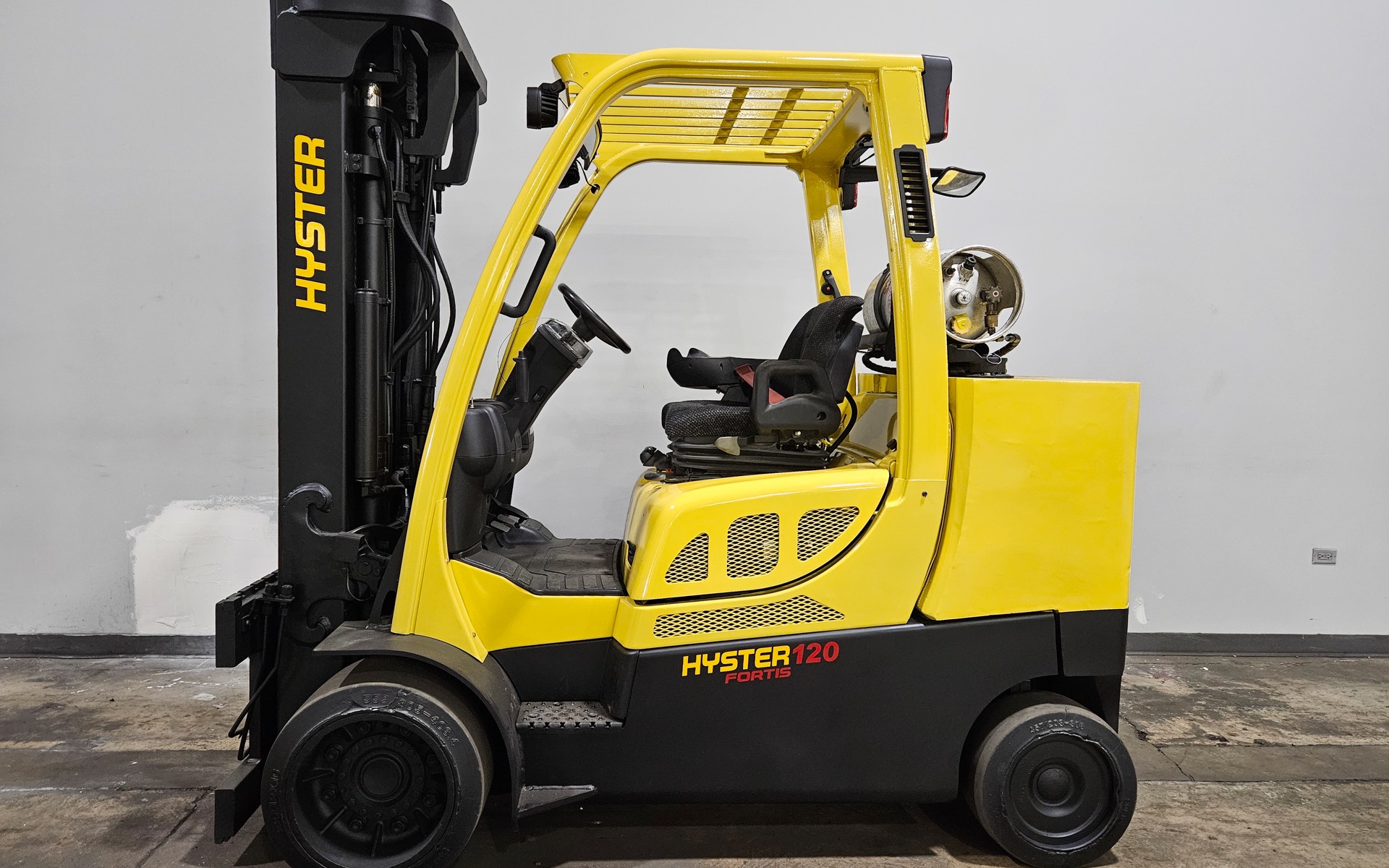 2016 HYSTER S120FT-PRS