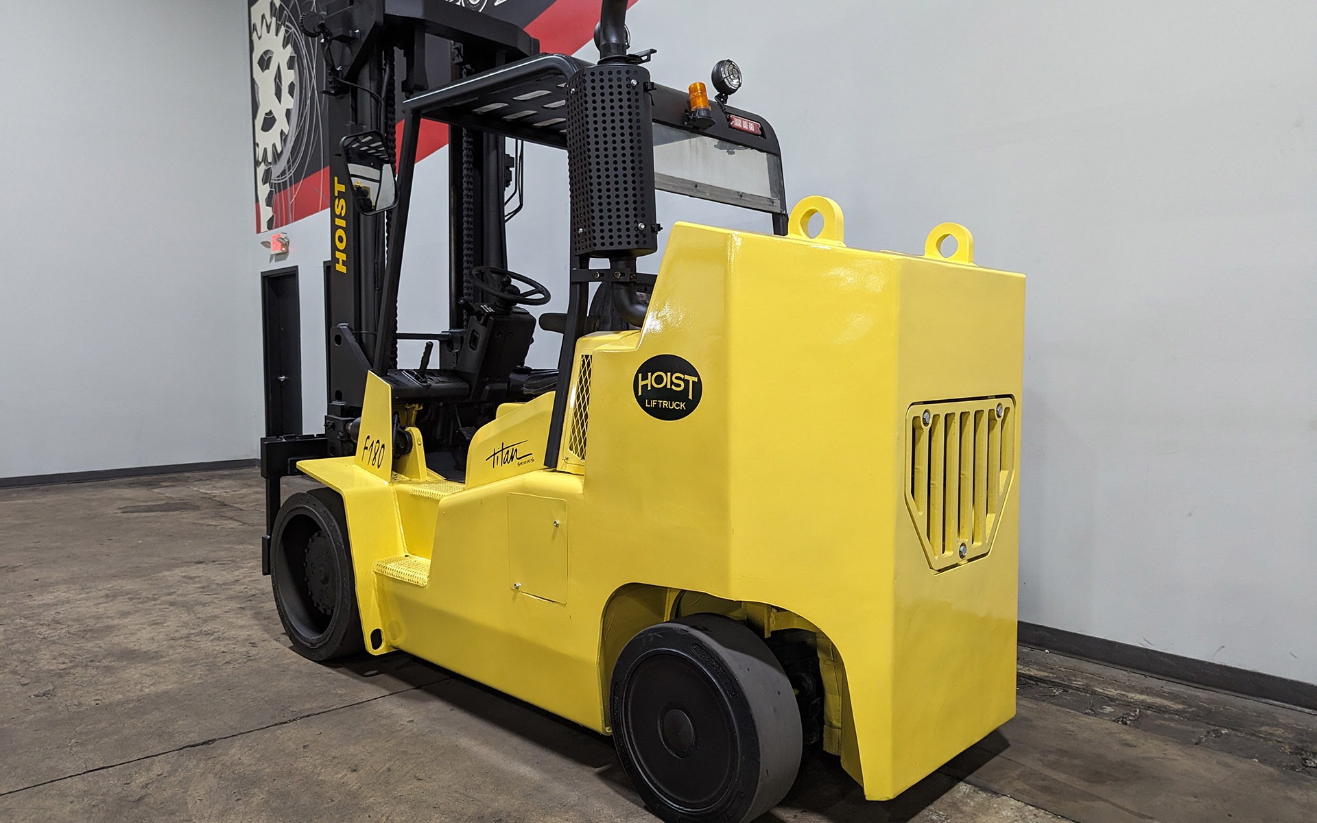 2016 HOIST F180 - 123Forklift