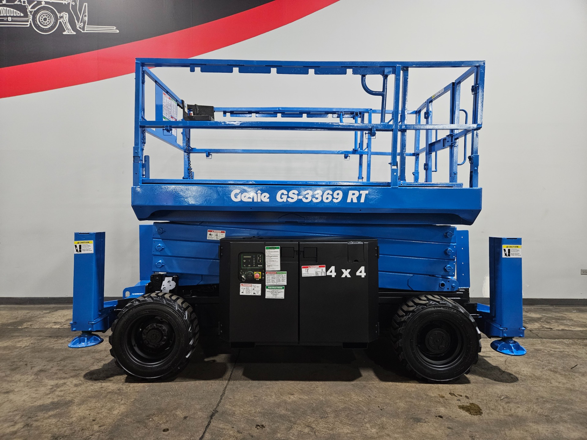 2013 GENIE GS3369RT
