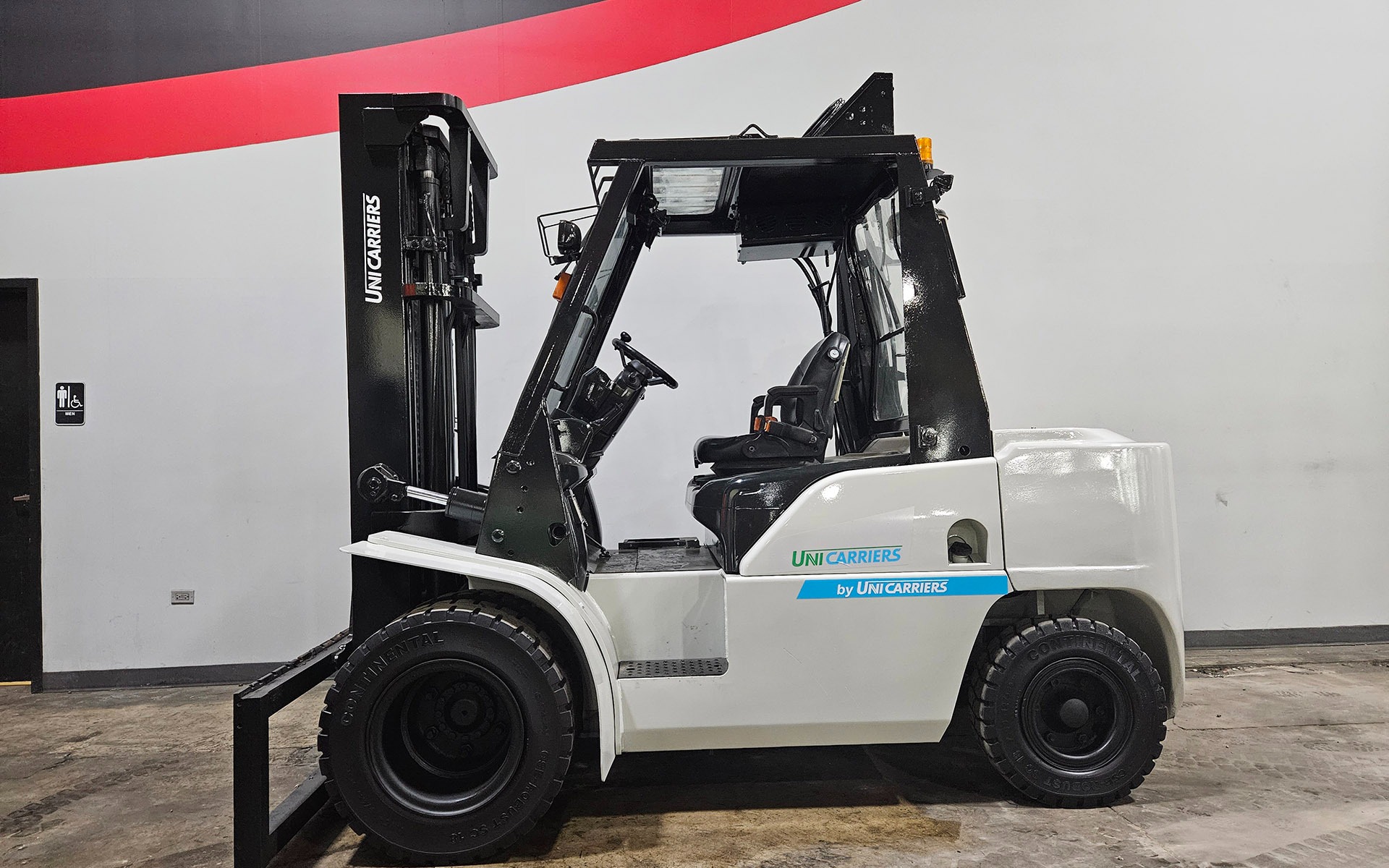 2016 UNICARRIER PFD100