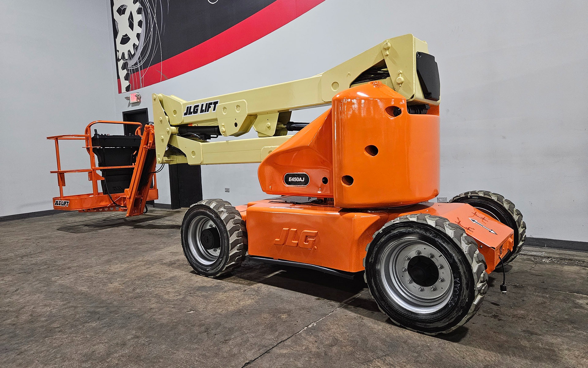 2013 JLG E450AJ - 123Forklift