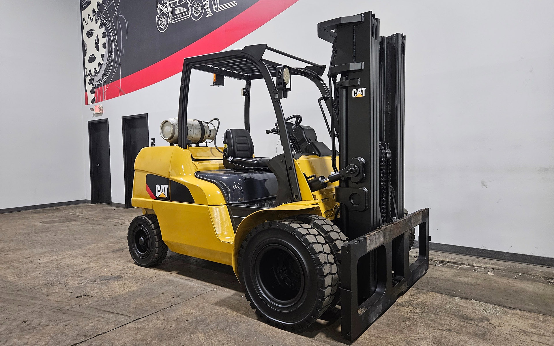 2011 CATERPILLAR P11000 - 123Forklift