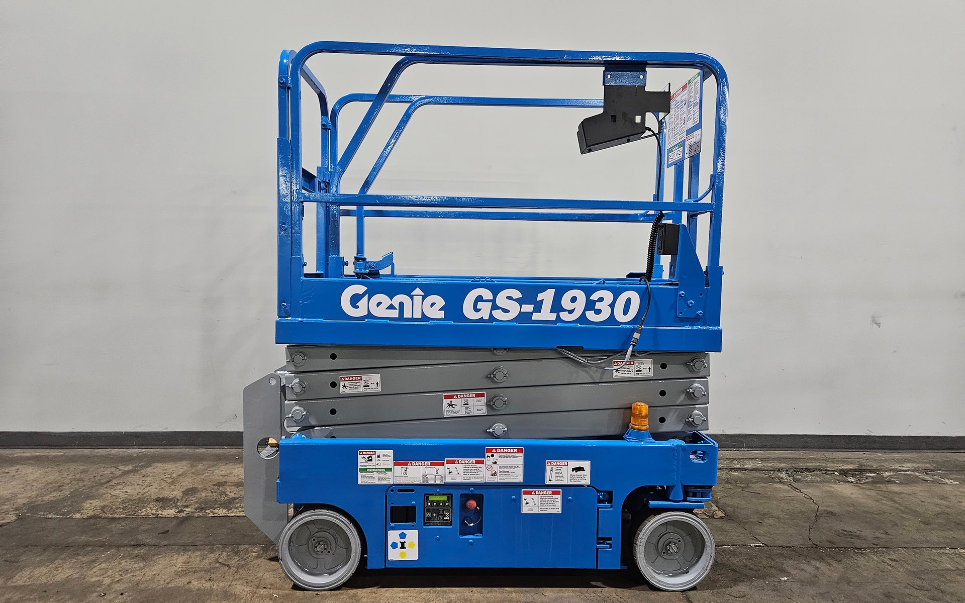 2015 GENIE GS1930 - 123Forklift