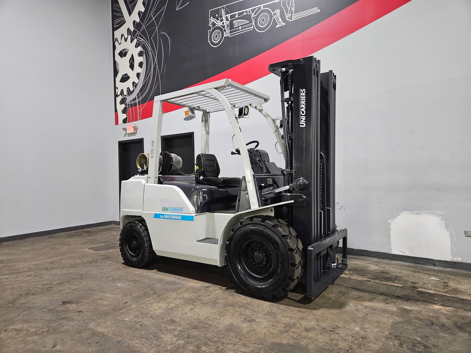 2014 UNICARRIERS MJ1FA45DV - 123Forklift
