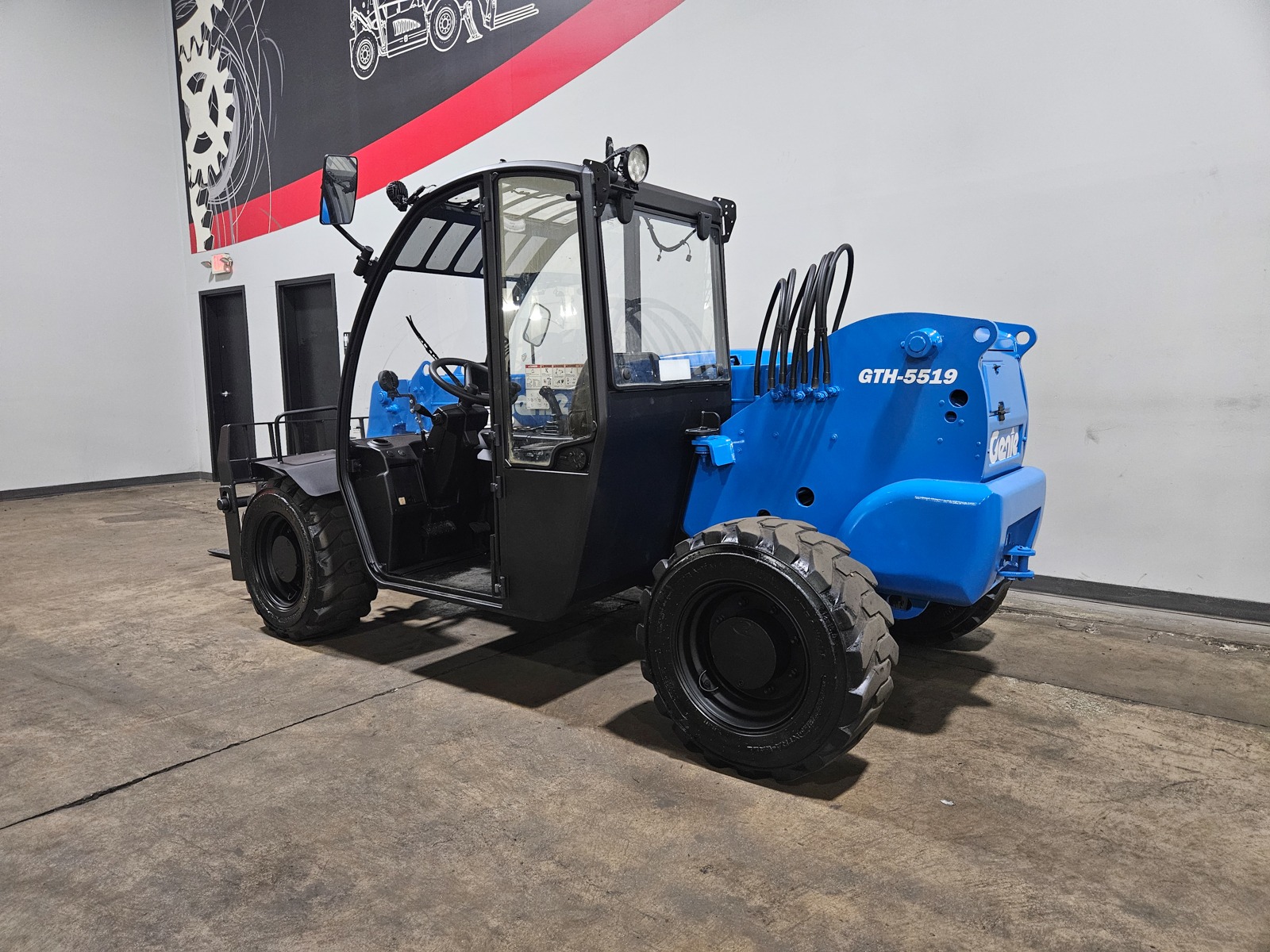 2016 GENIE GTH-5519 - 123Forklift