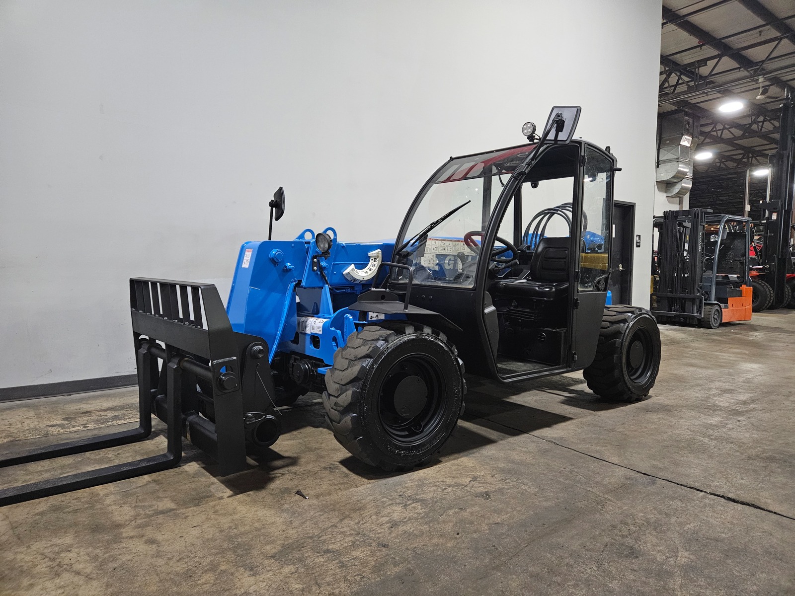 2016 GENIE GTH-5519 - 123Forklift
