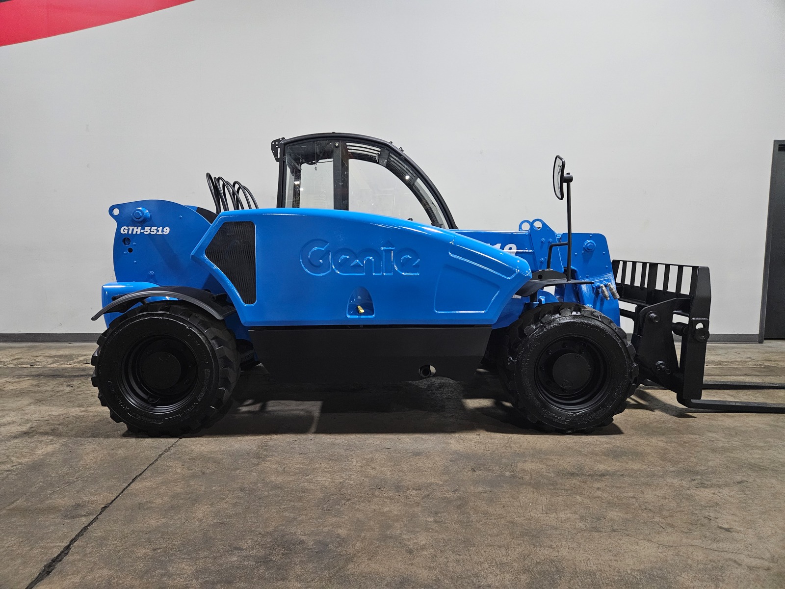 2016 GENIE GTH-5519 - 123Forklift