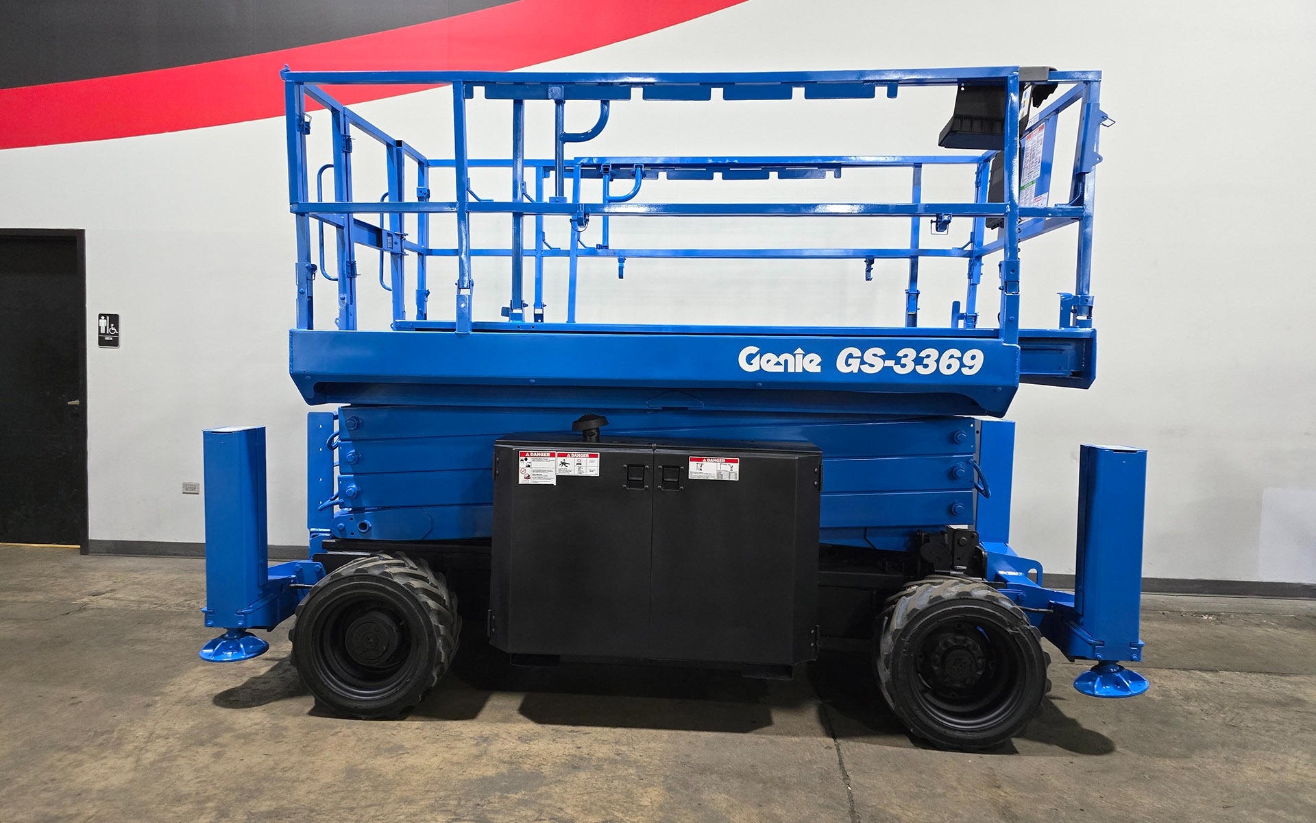 2014 GENIE GS3369RT - 123Forklift