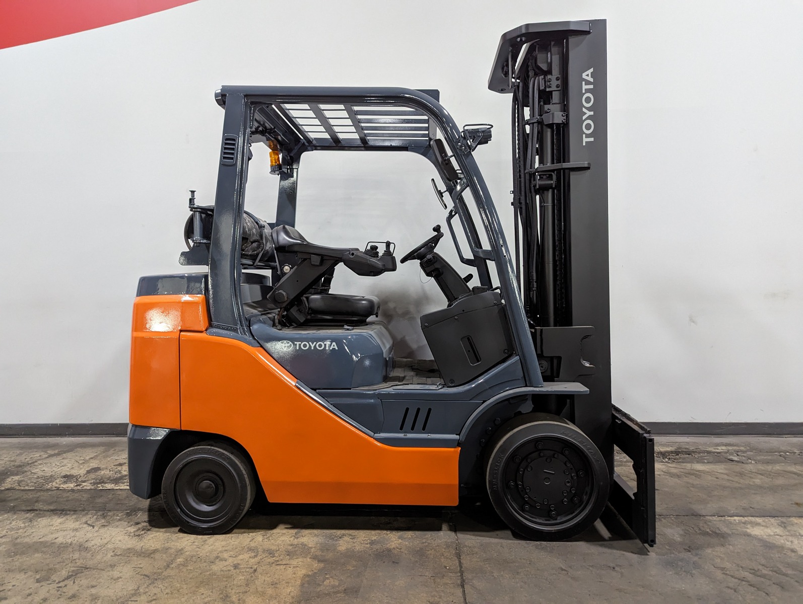 2016 TOYOTA 8FGC35U - 123Forklift