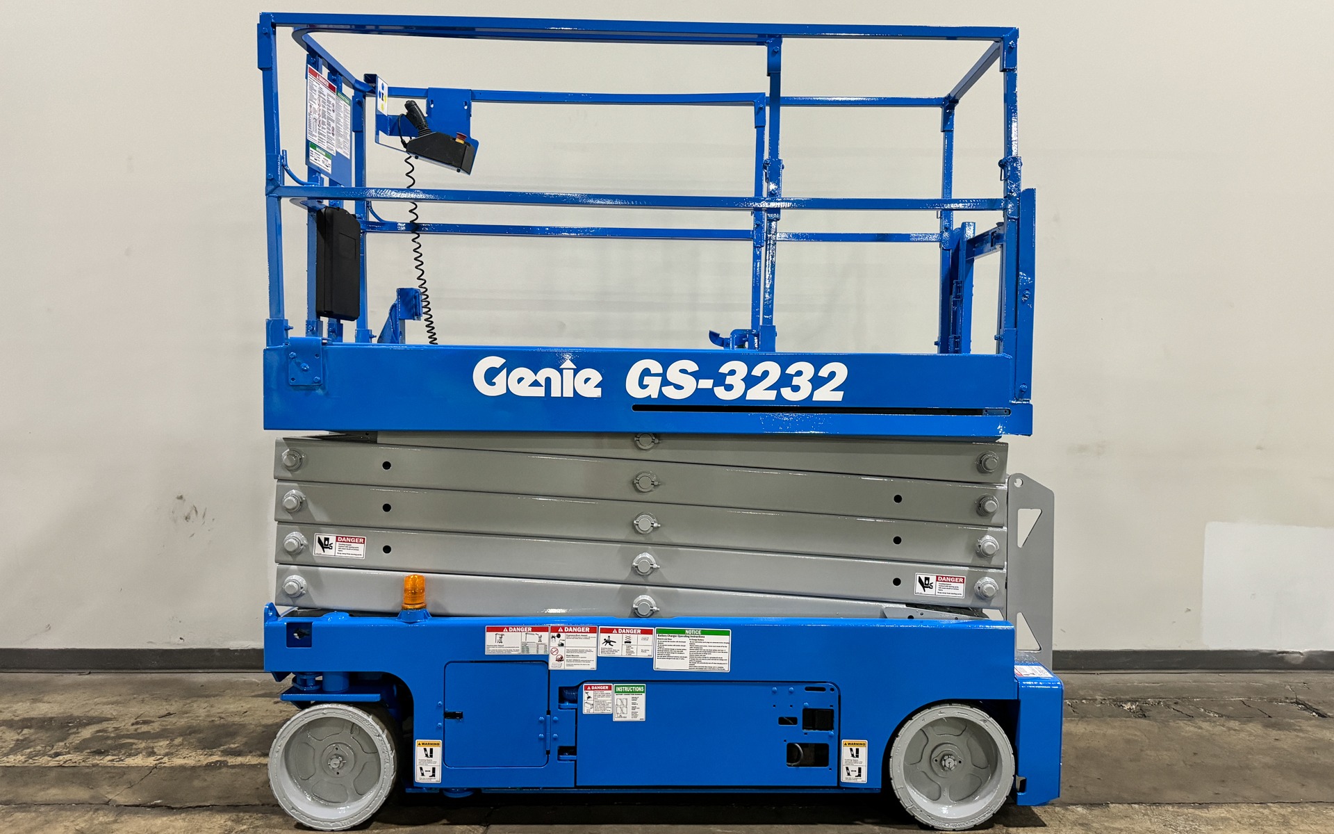 2015 GENIE GS3232