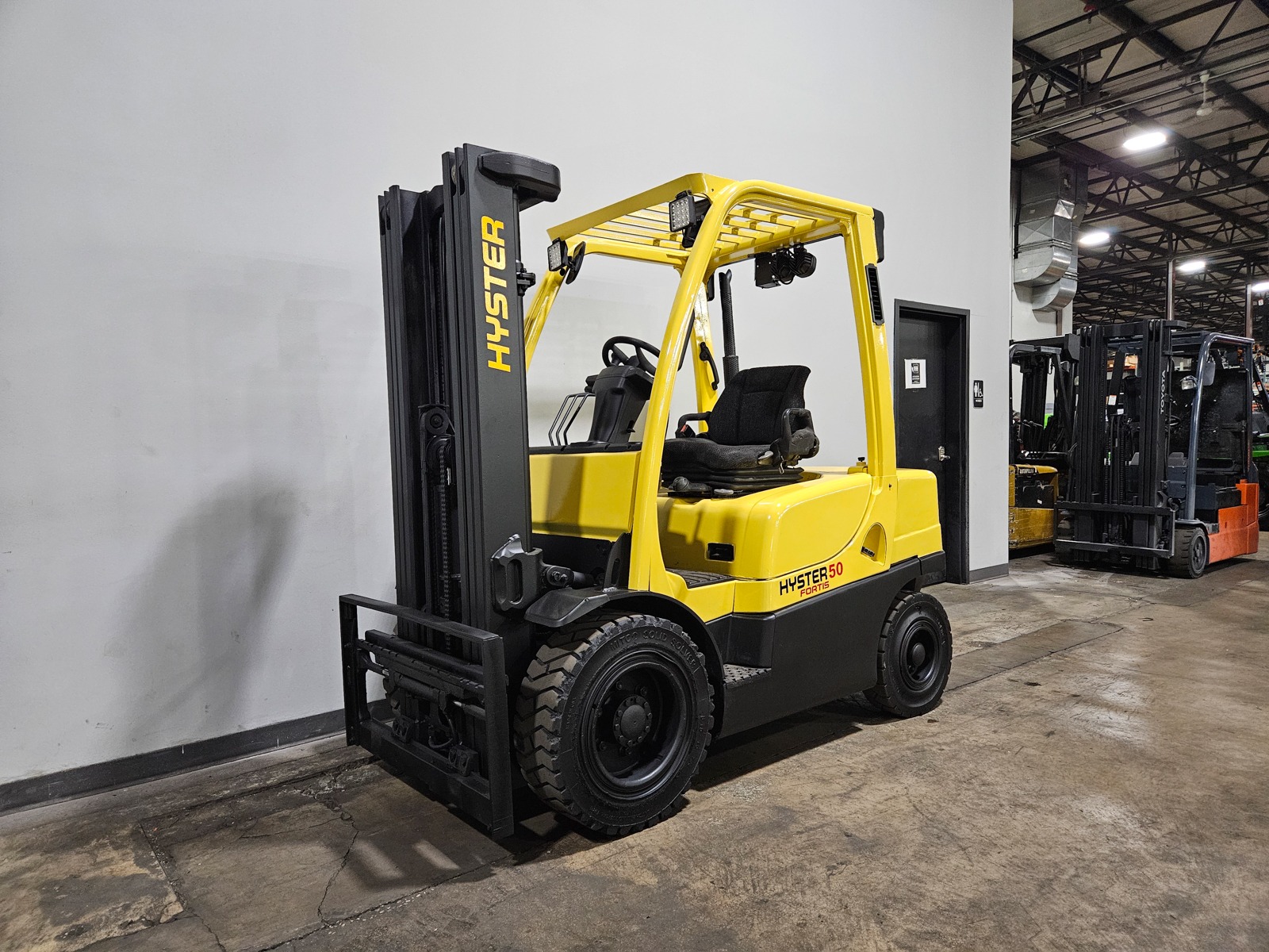 2011 HYSTER H50FT - 123Forklift