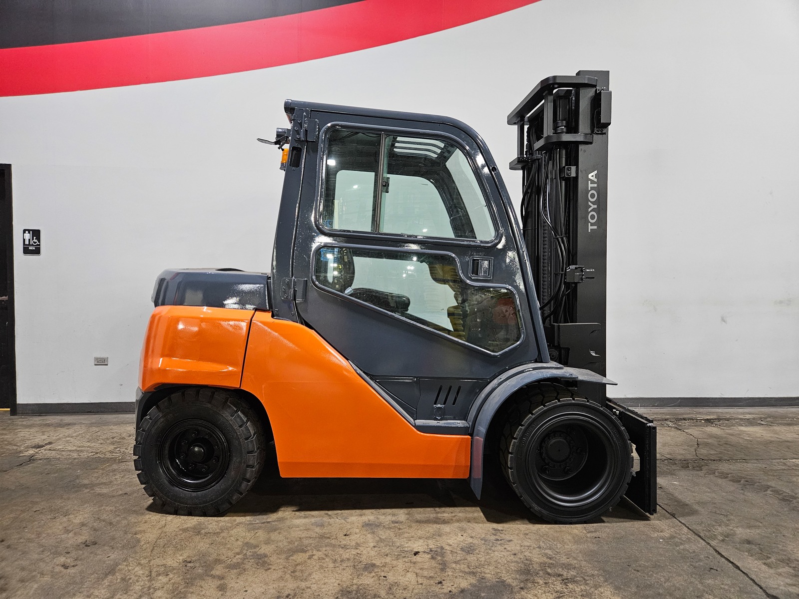 2018 TOYOTA 8FD35U - 123Forklift