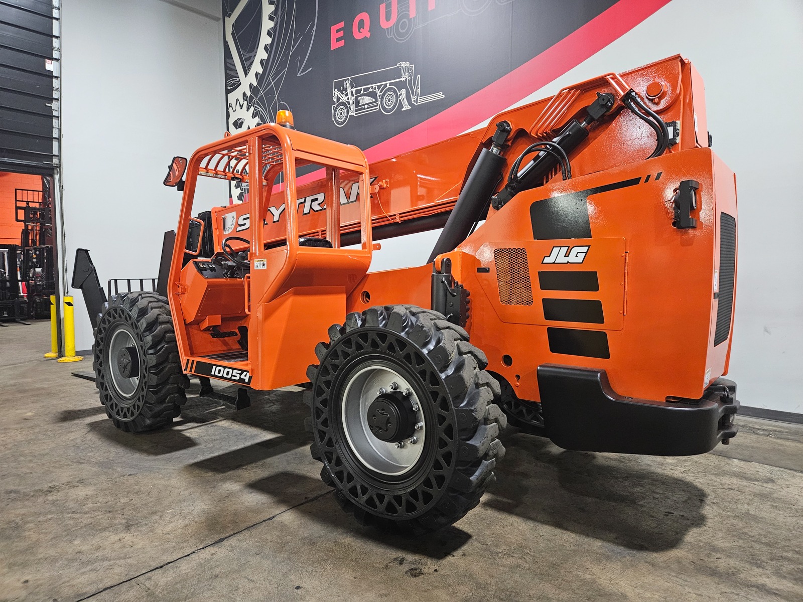 2016 SKYTRAK 10054 - 123Forklift