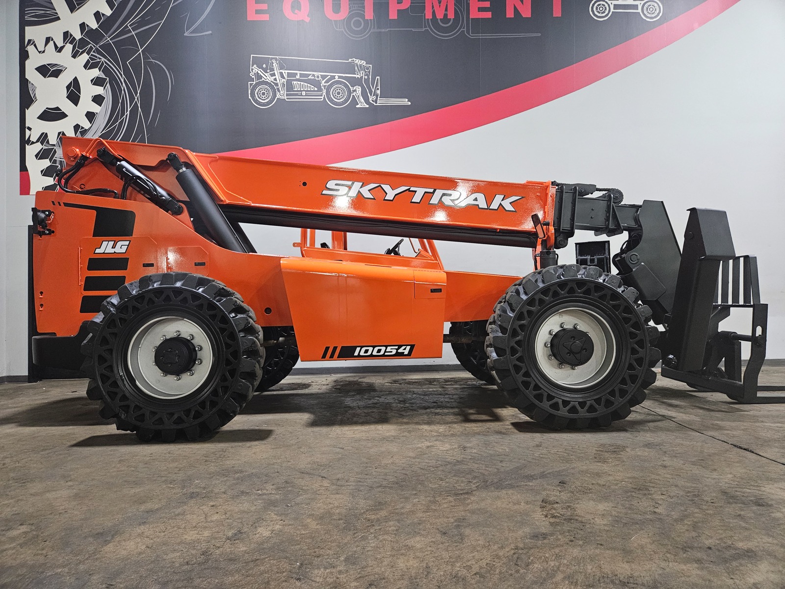 2016 SKYTRAK 10054 - 123Forklift