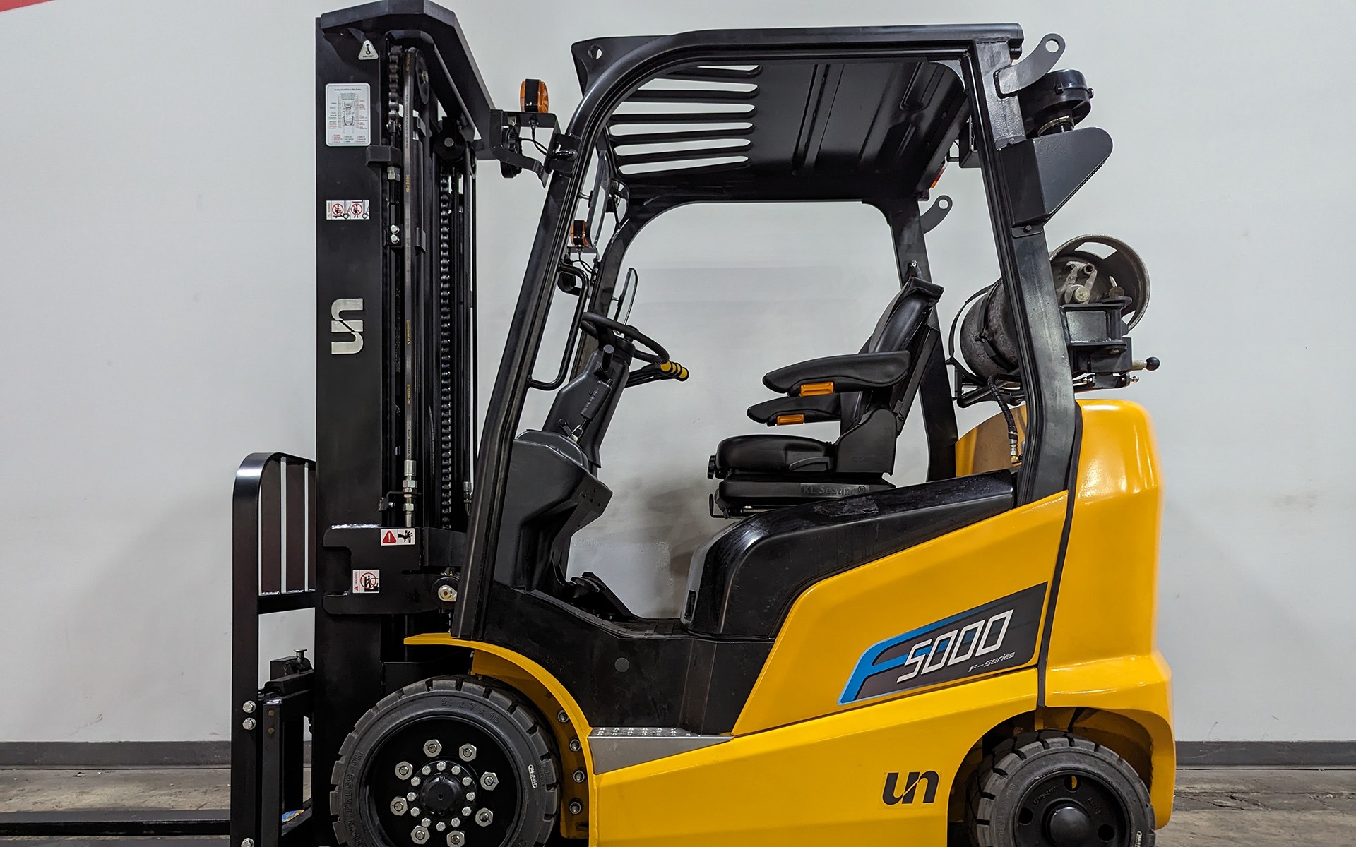 2024 UN FL25T