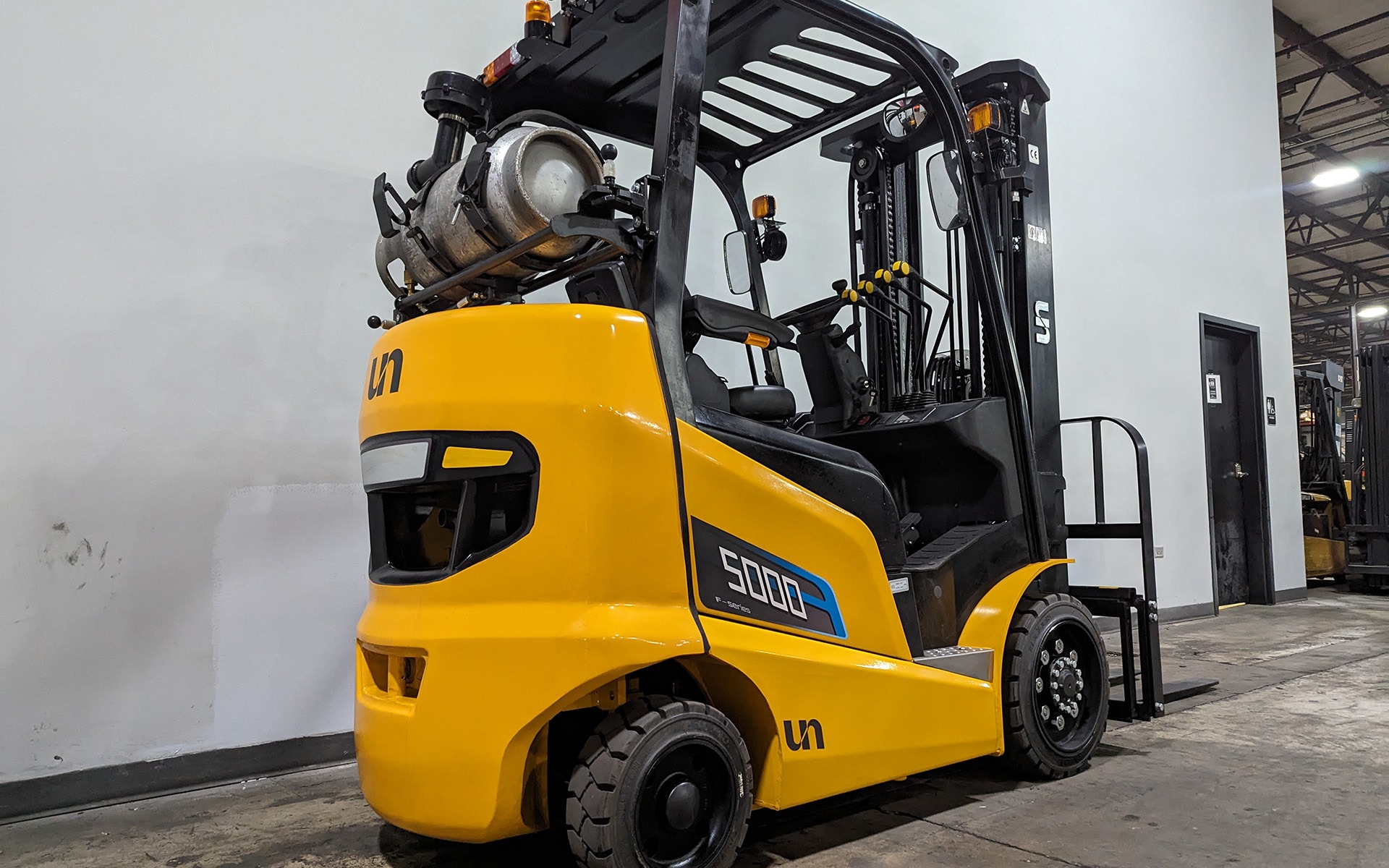 2024 UN FL25T - 123Forklift