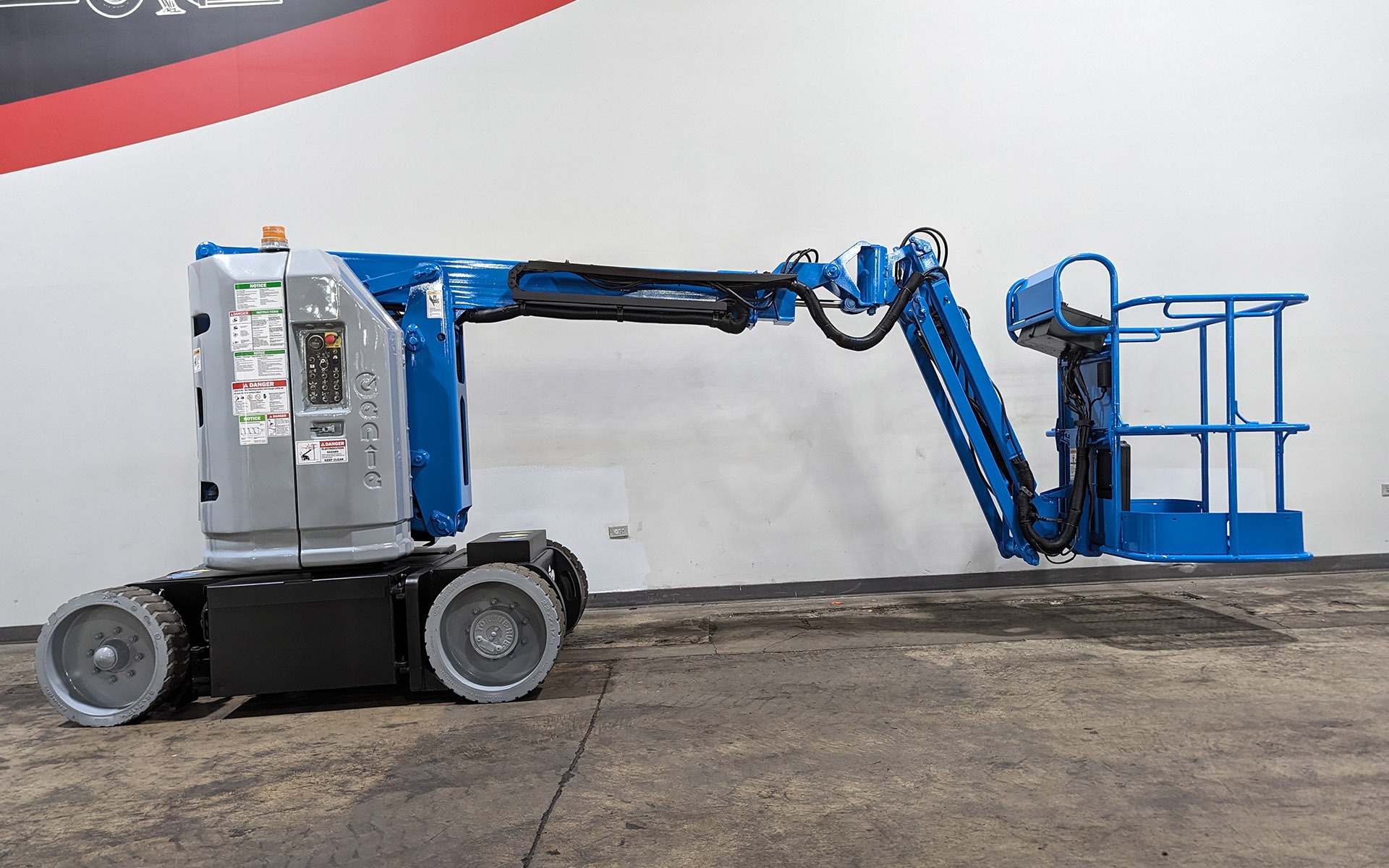 2015 GENIE Z30/20NJR - 123Forklift