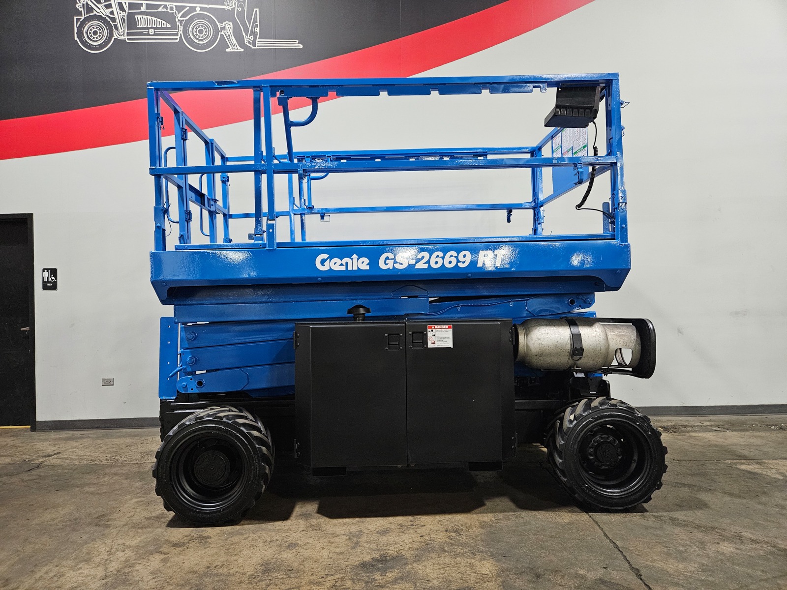 2014 GENIE GS2669RT - 123Forklift