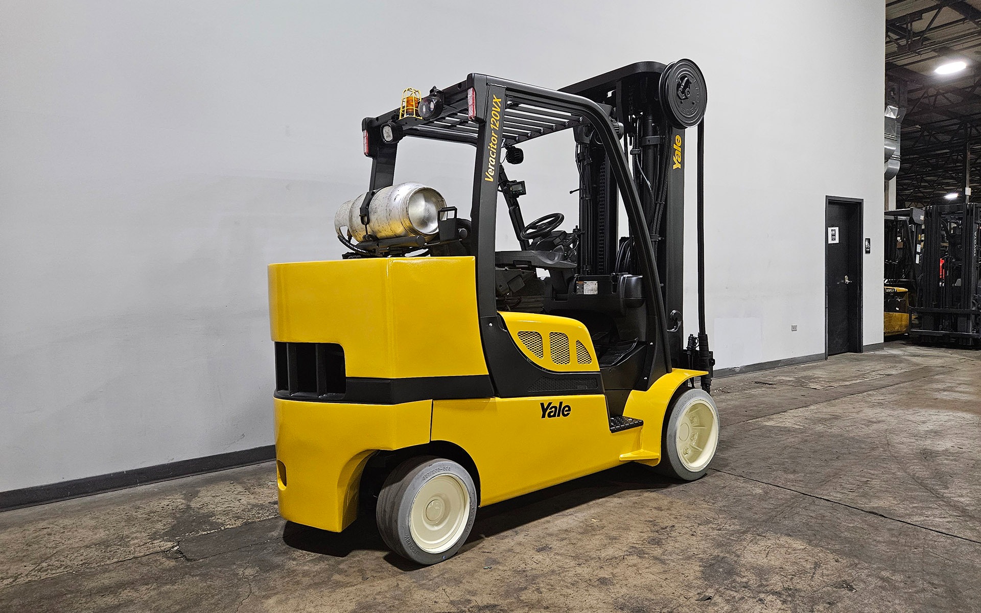 2017 YALE GLC120VX - 123Forklift