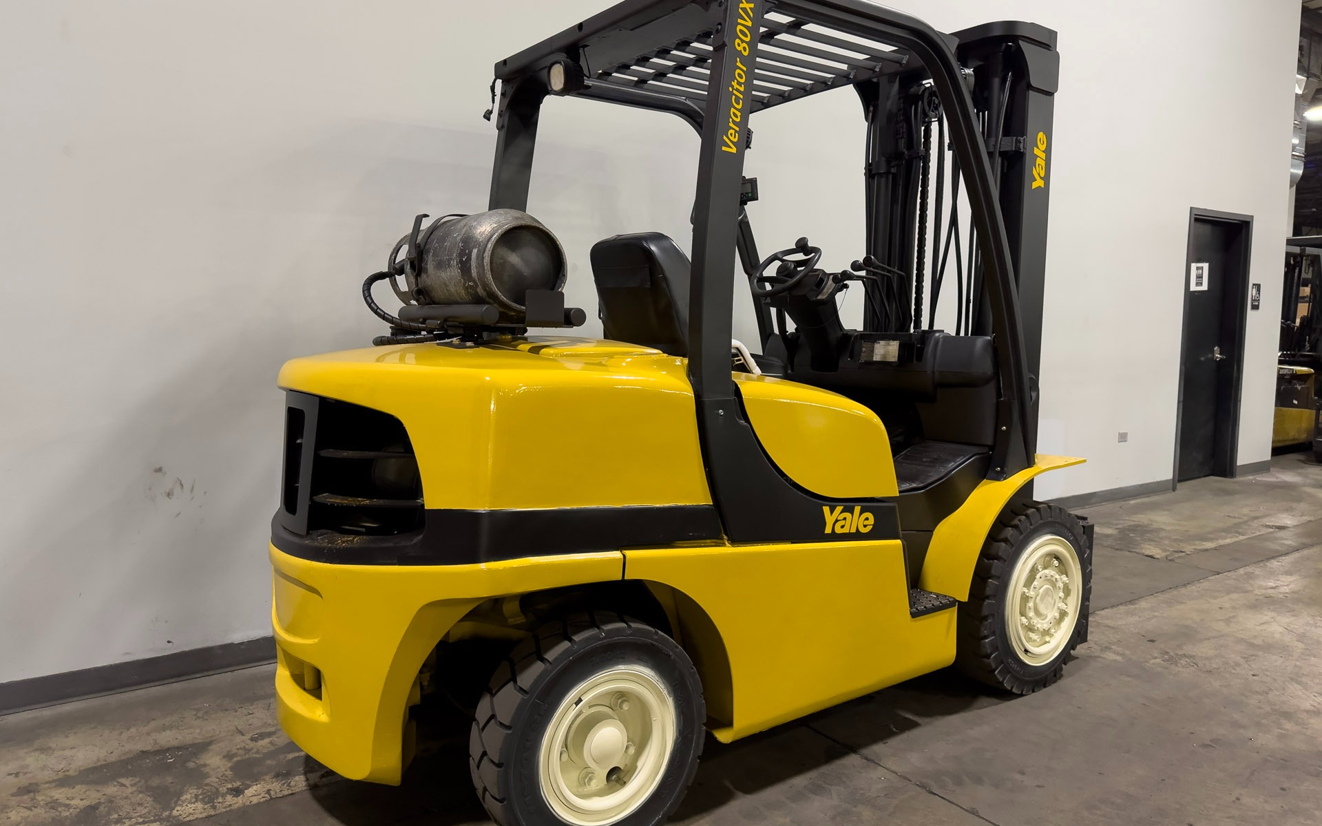 2017 YALE GLP080VX - 123Forklift