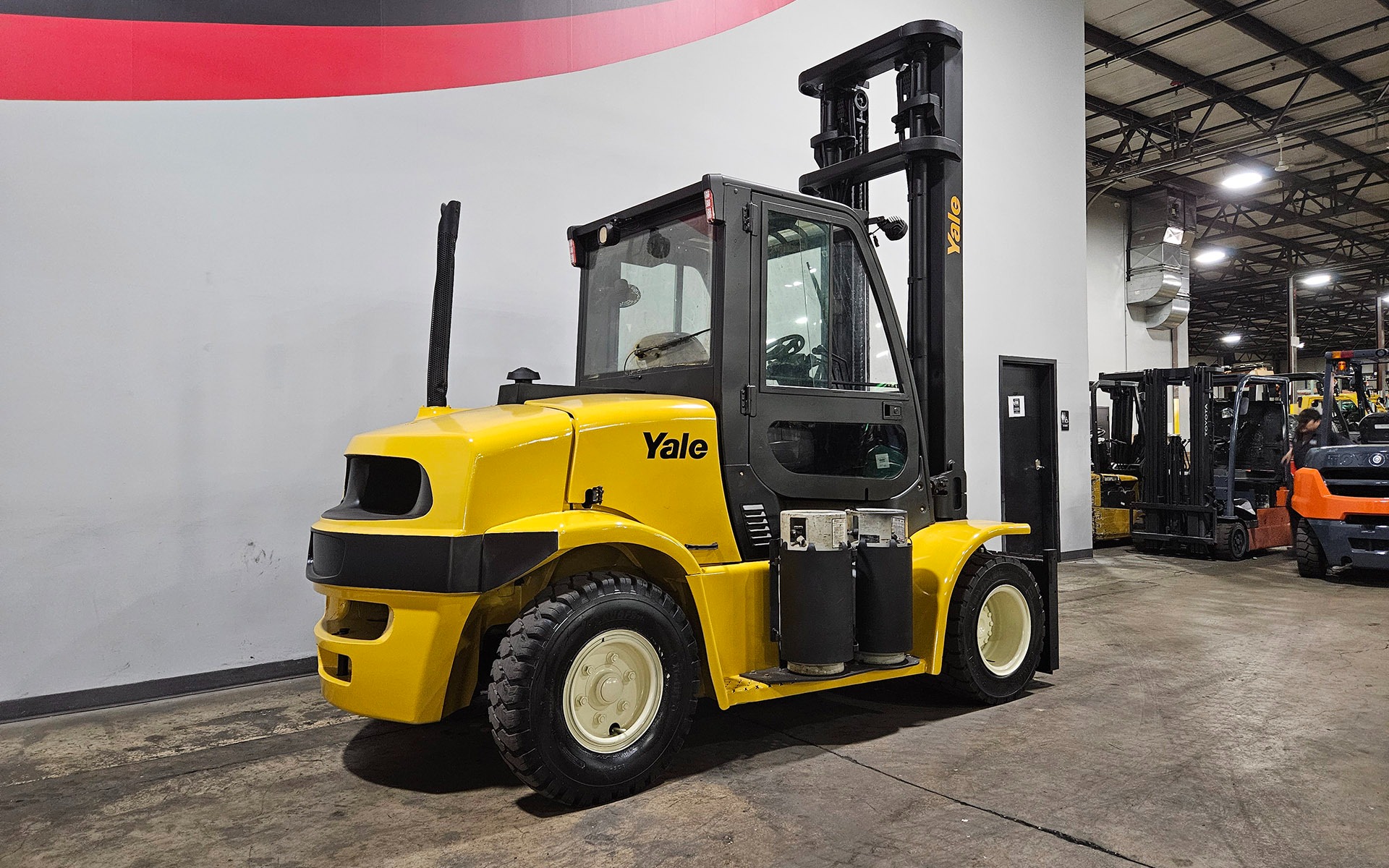 2017 YALE GLP155VX - 123Forklift