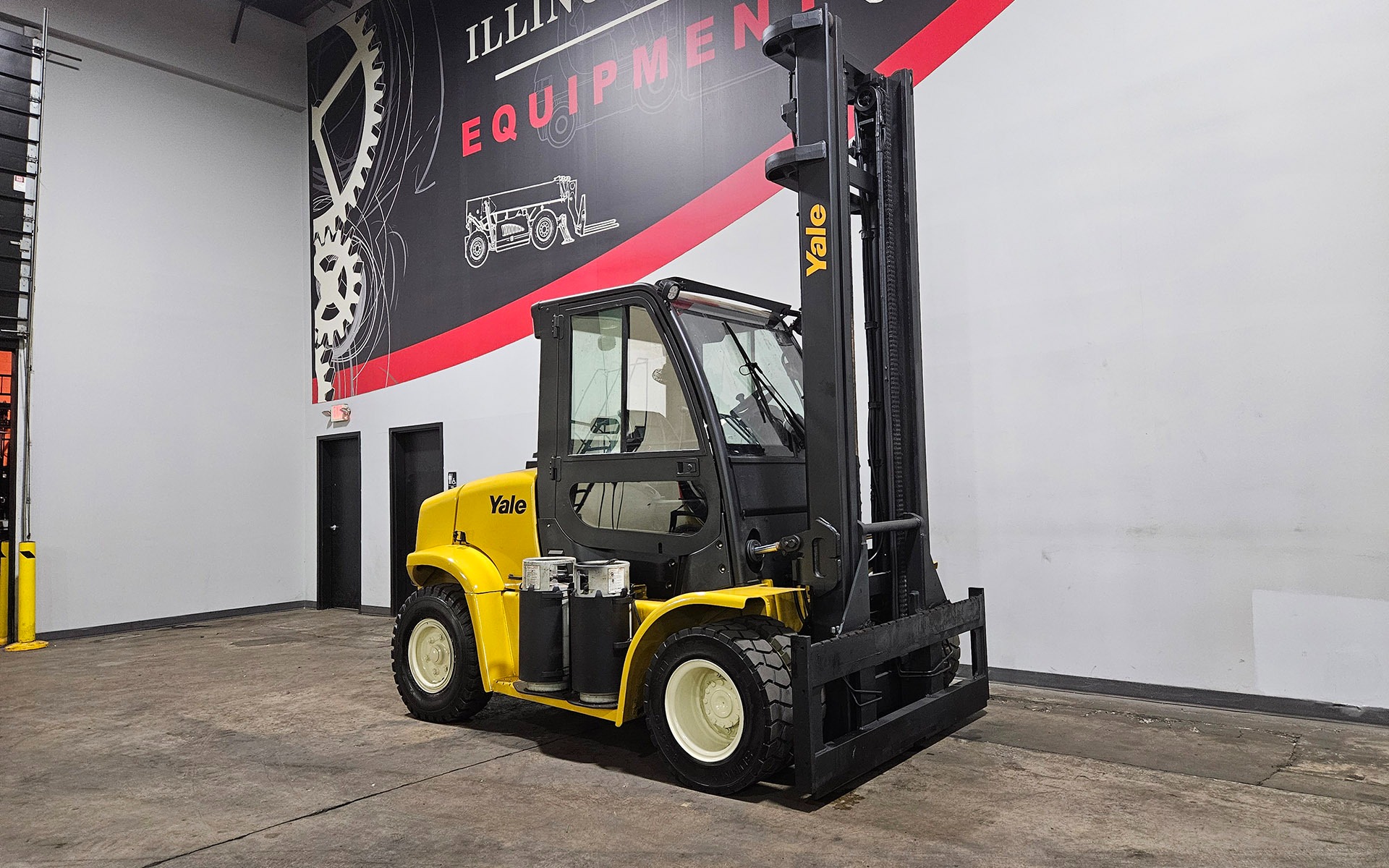2017 YALE GLP155VX - 123Forklift