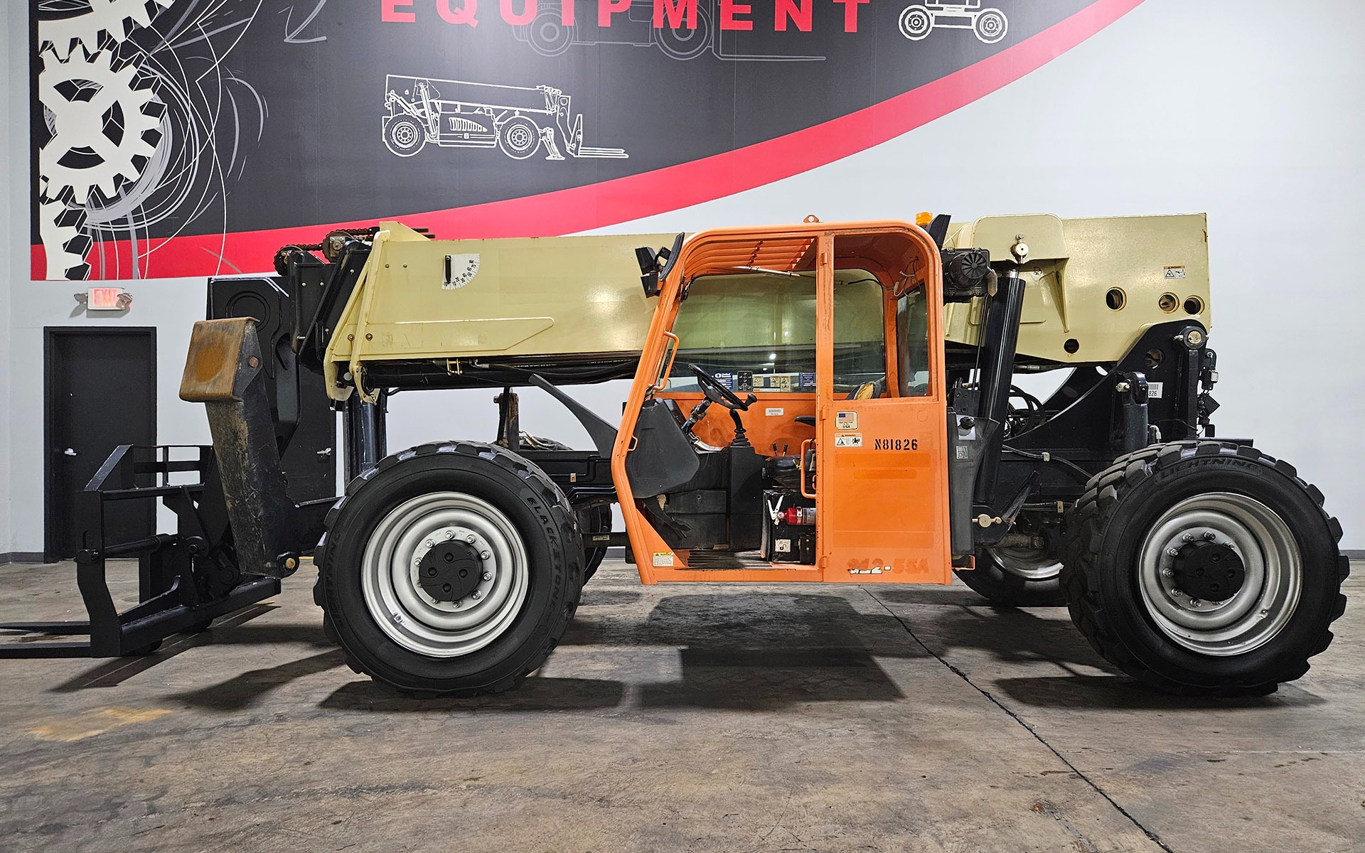 2013 JLG G12-55A