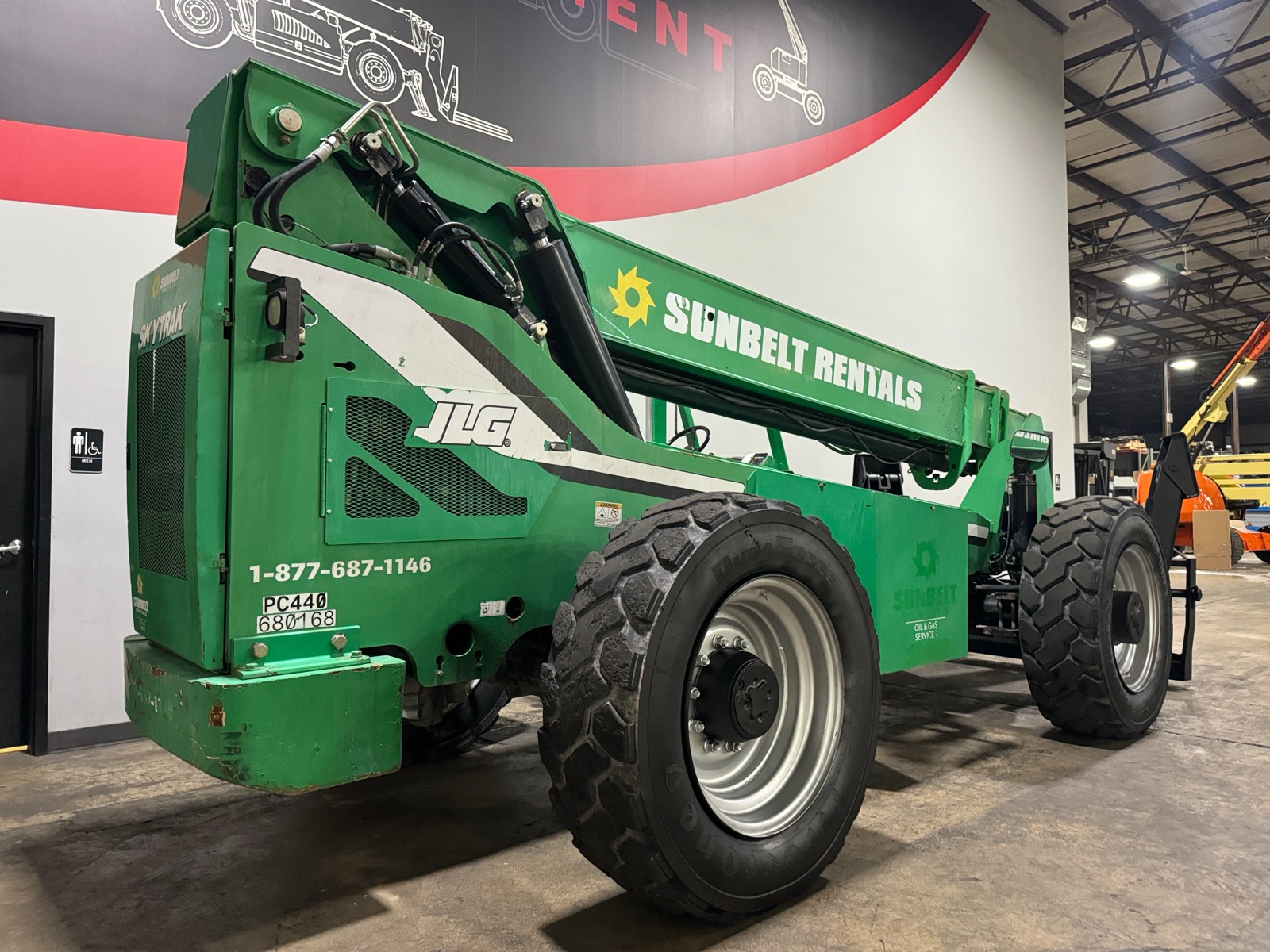 2014 SKYTRAK 10042 - 123Forklift
