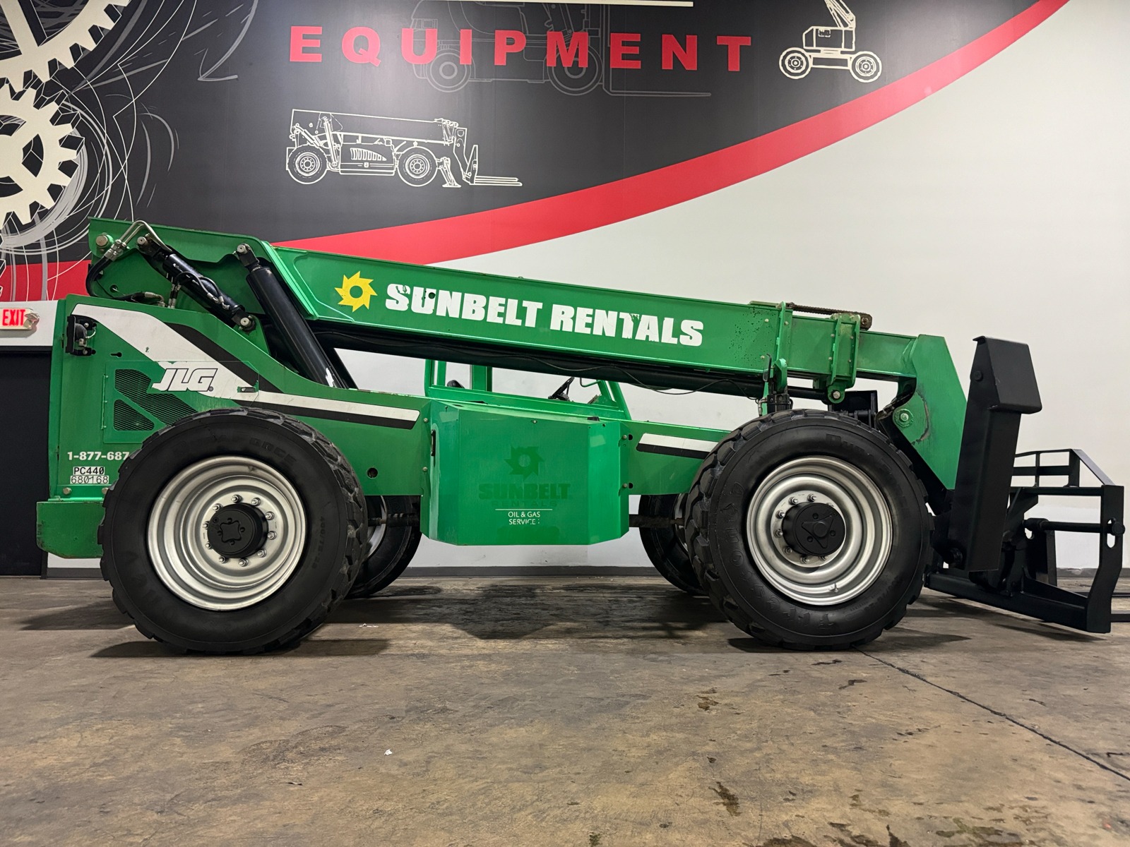 2014 SKYTRAK 10042 - 123Forklift