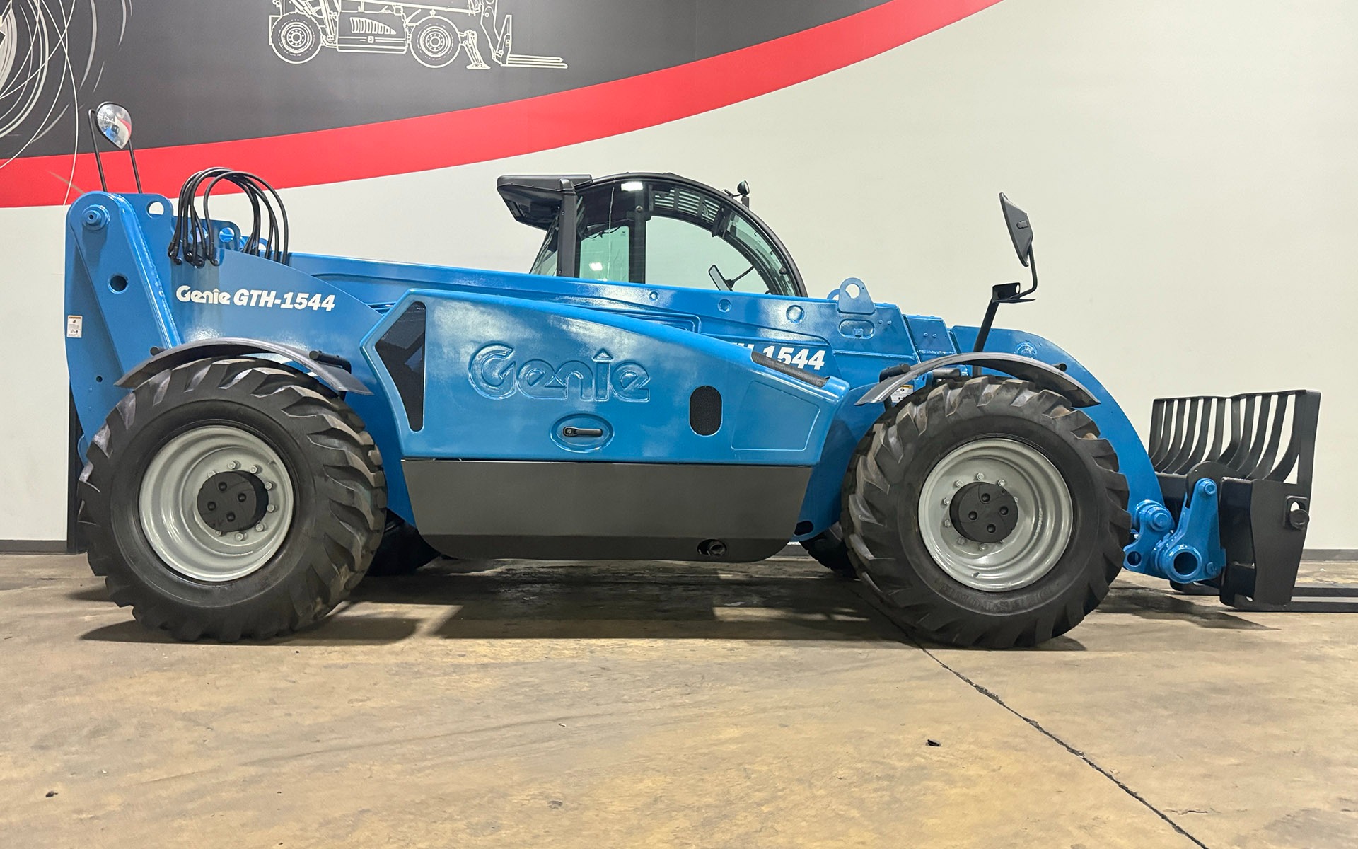 2014 GENIE GTH1544 - 123Forklift