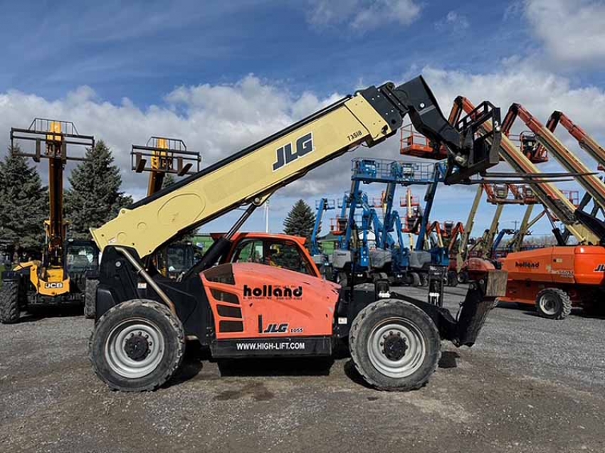 2016 JLG 1055