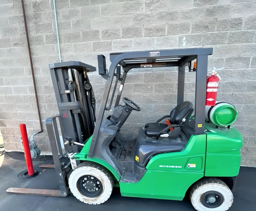 2018 Mitsubishi FG25N Forklift
