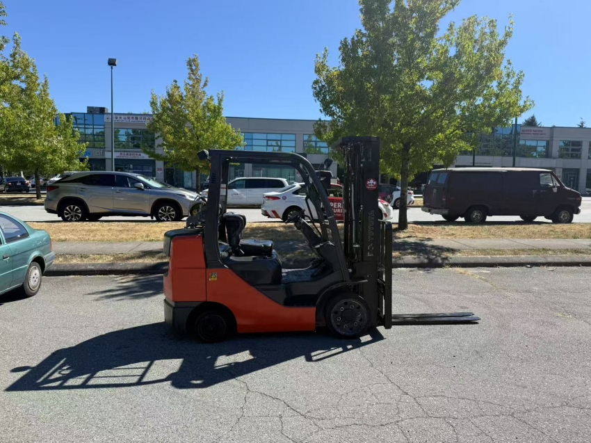 2018 Toyota 8FGCU30 LPG Forklift