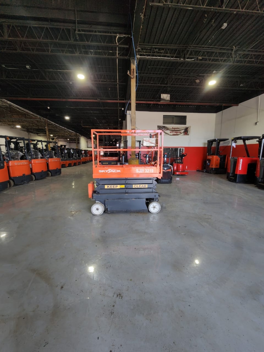 Skyjack 3219 Scissor Lift Certified 