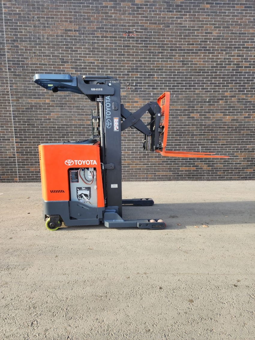 2018 Toyota Reach Forklift With 3.5...