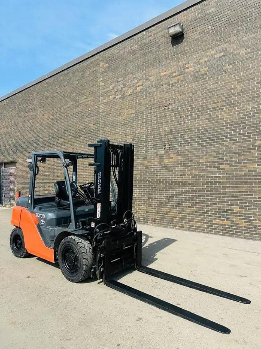 2018 Toyota Diesel Outdoor Forklift...