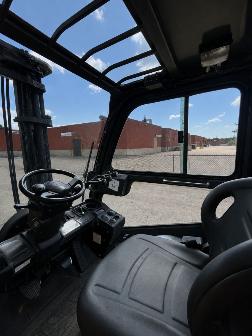 2018 Toyota 11000lbs Cap. Propane Outdoor Forklift 2 stage w side-shift - 123Forklift