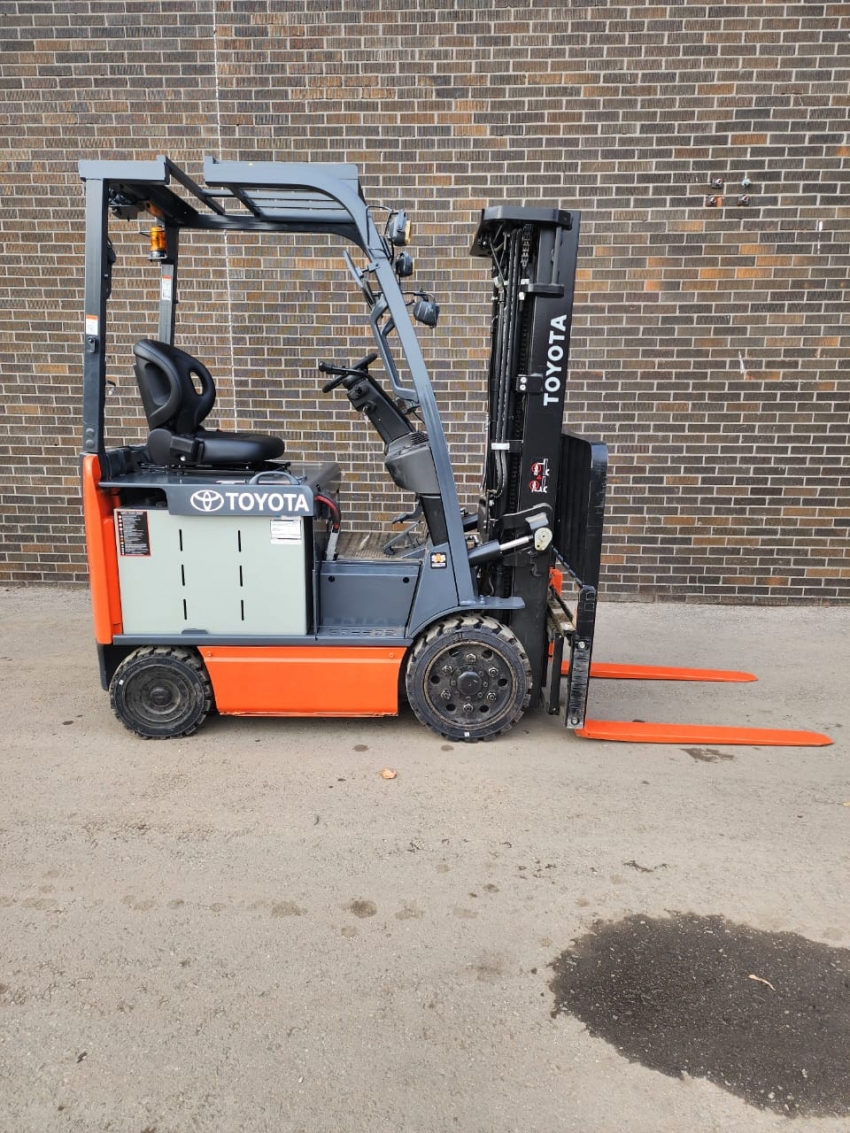 2020 Toyota 4000lbs Electric Forkli...