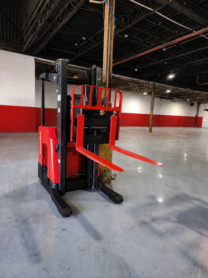2017 Raymond Electric Reach Truck, 3,500lbs. Cap., 3-Stage Mast w/ Side-shifter - 123Forklift